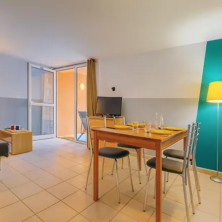 Appartamento Grand F2 Clim Wifi Lave Linge Vue Résidence Piscine à Pied