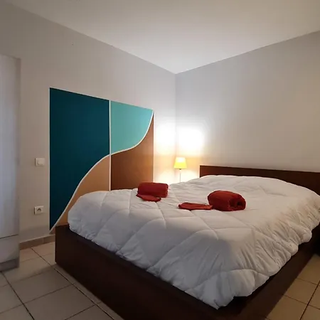 Grand F2 Clim Wifi Lave Linge Vue Piscine A Pied Apartament *