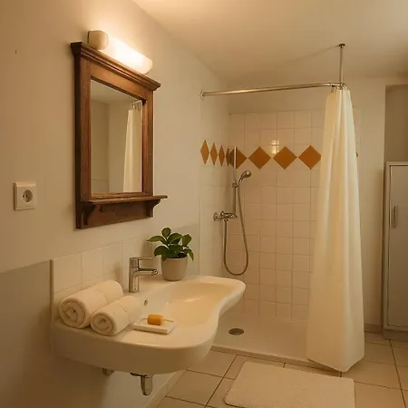 Grand F2 Clim Wifi Lave Linge Vue Piscine A Pied Serra-di-Ferro (Corsica)