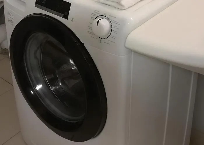 Grand F2 Clim Wifi Lave Linge Vue Piscine A Pied Apartment Serra-di-Ferro (Corsica)