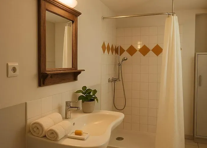 Grand F2 Clim Wifi Lave Linge Vue Piscine A Pied Serra-di-Ferro (Corsica)
